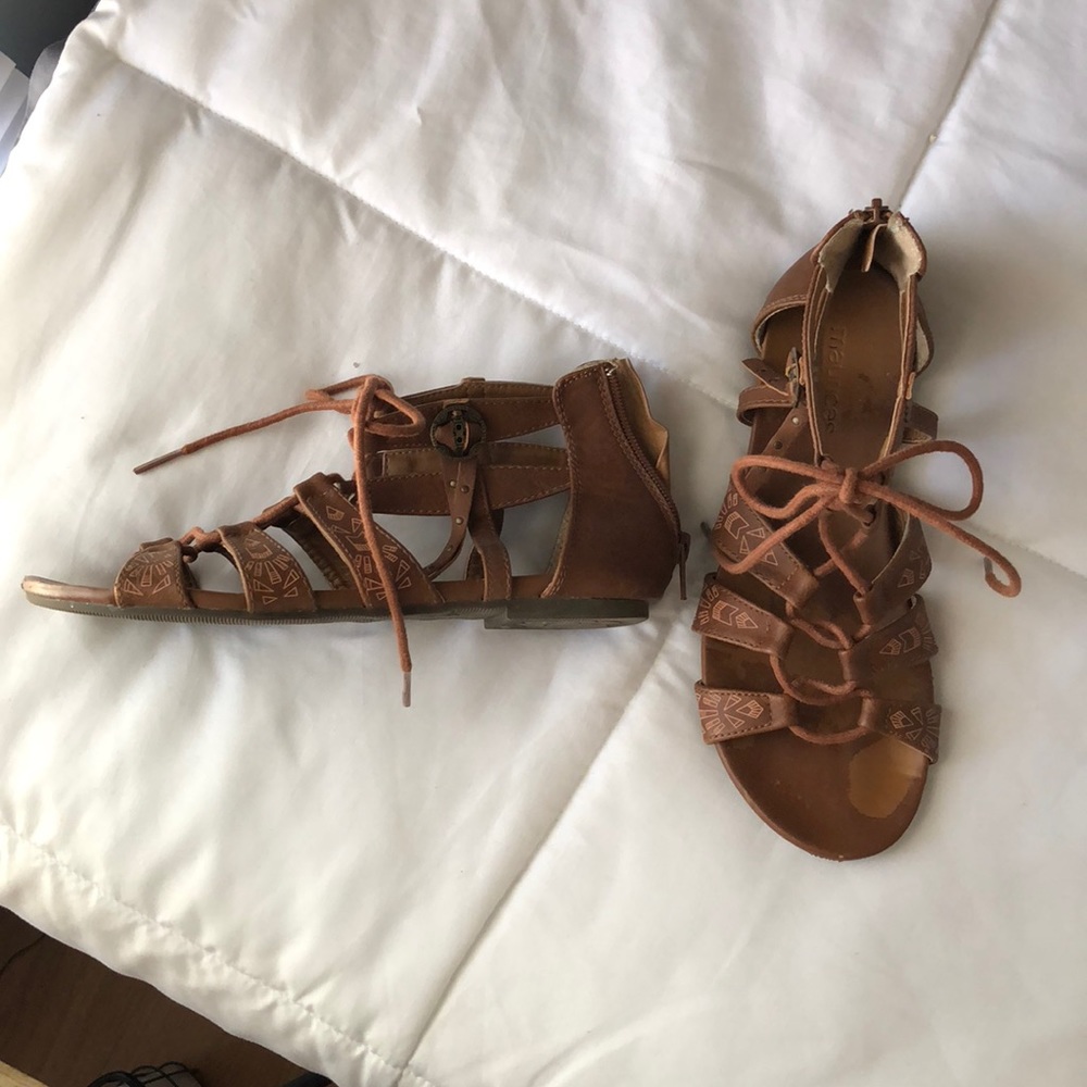 Tribal sandals!!